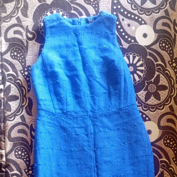 ANN TAYLOR Petite Tweed Front Slit Sheath Dress - Picture 1 of 4